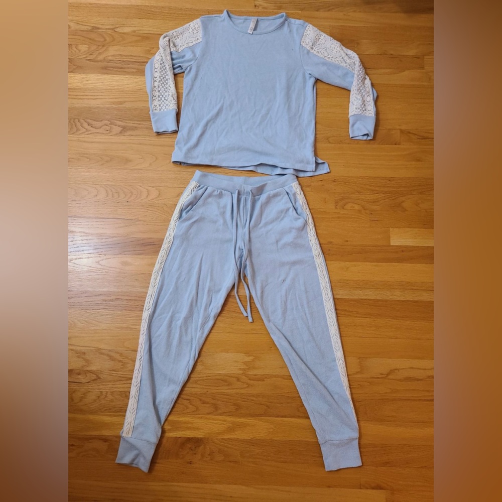 Flora Nikrooz light blue lace detailing  pajama set